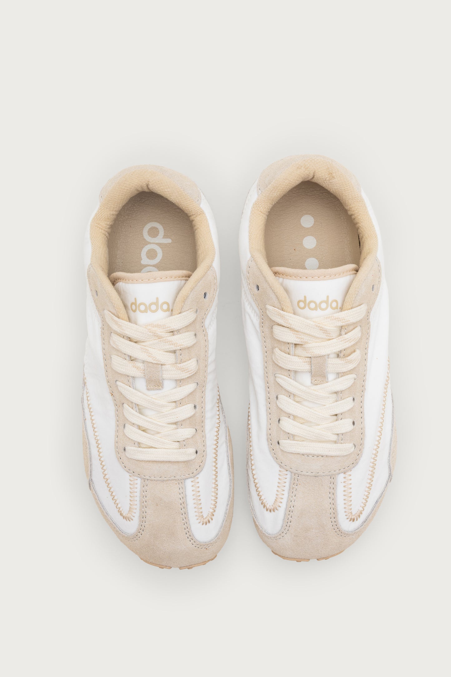 dada ZERO WHITE
