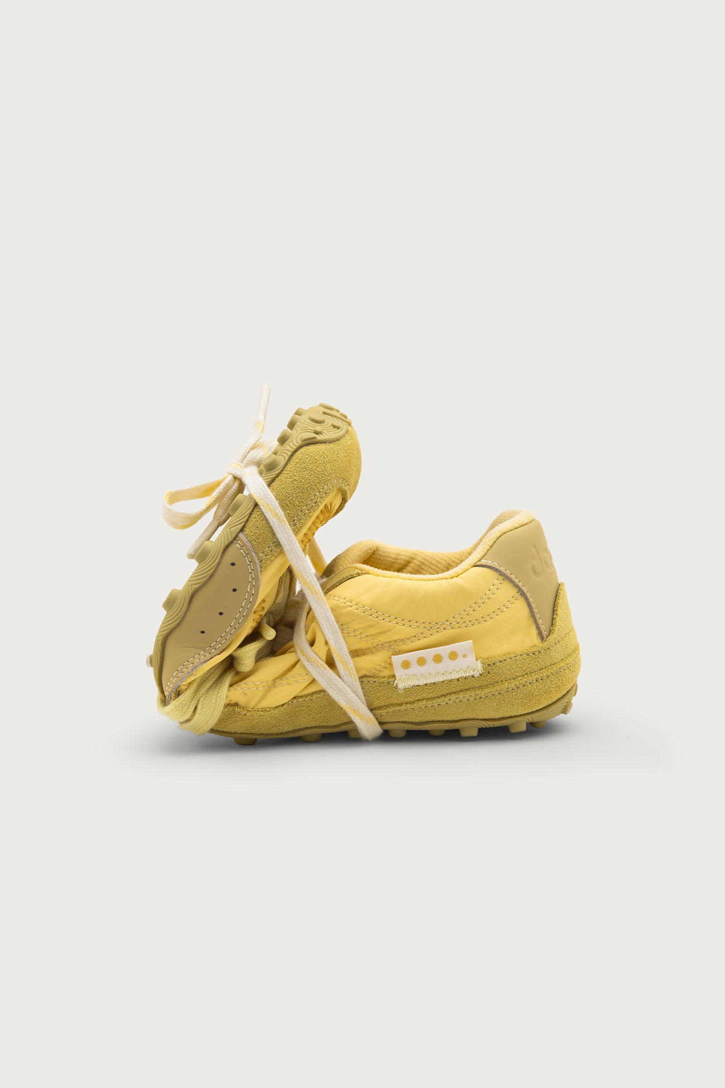 ZERO YELLOW