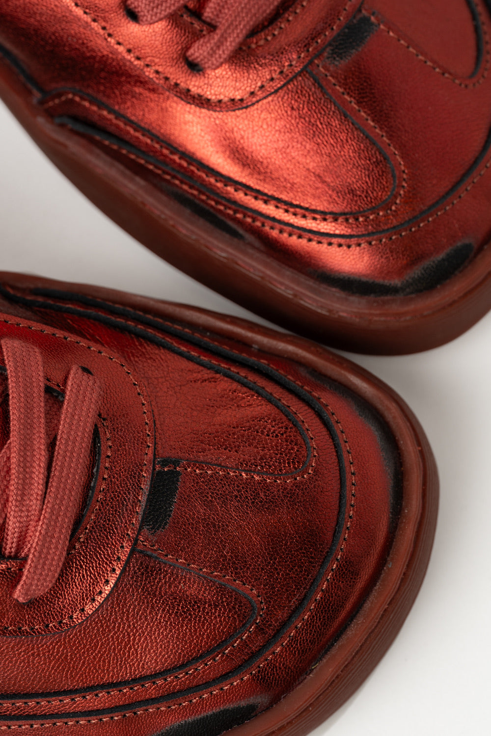 dada SOHO METAL RED