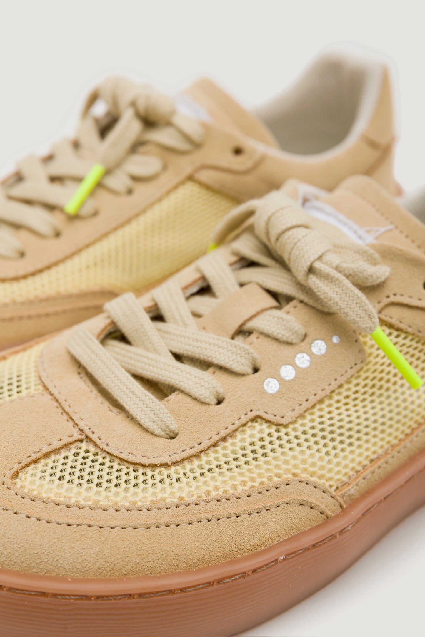 dada SOHO MESH VANILLA